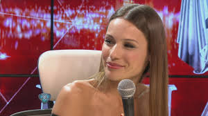 Revancha? ¿Venganza, quizás? Pampita en bikini, bronceada y a los besos con  Pico Mónaco en Ibiza