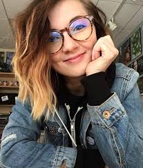 Katy Hamm's Instagram, Twitter & Facebook