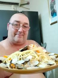 IFEELGOOD looking into the crowd and seeing you all singing along with me!  Dale! The most bad ones Mr. 305 Inc