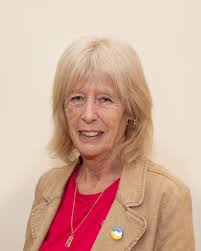 Cllr Julie Barton