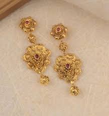 Dainty gold rings and earrings worth the investment why the lululemon everywhere belt bag is taking over the internet 13 small home gym ideas for 2021: Daily Wear Gold Earnings Design Marriage Gold Earnings Gold Earnings Pictures Gold Earrings Des Antique Bridal Jewelry Gold Earrings Designs Gold Ring Designs