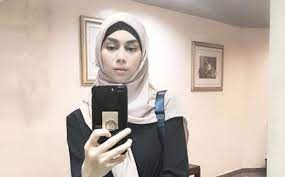 Natasha hudson bertudung, bakal kahwini carleed khaza (4 gambar). Sudah Membuka Niqab Ini Penjelasan Natasha Hudson