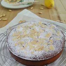 Maybe you would like to learn more about one of these? Torta Soffice Alle Mandorle Senza Farina Petitpatisserieblog