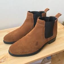 Chelsea, biker and hiking boot silhouettes are among the trend focuses for flat ankle boots this season, with chunky track soles and metallic hardware. Zara Authentic Suede Chelsea Boots Men S Fashion Footwear On Carousell