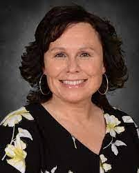 Lori Enders's Instagram, Twitter & Facebook