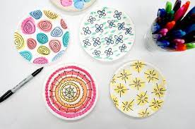 Painting And Drawing Paper Plate Craft Tinkerlab Paper Plate Crafts Plate Crafts Plate Drawing Adding a crown to their outfit would be a great idea.