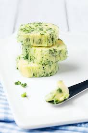 Beurre A L Ail Des Ours Crokmou Blog Culinaire Recettes De Cuisine Beurre A L Ail Ail Des Ours