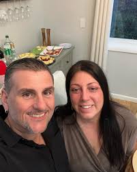 Merry Christmas from my Family to yours!!! @nysaddlehunter  @bowhunter_brotherhood @ap_rustic_creations @strong_island_bowhunting