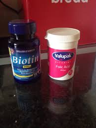 How does folic acid affect hair growth? My Biotin And Folic Acid 100 Days Hair Challenge She S About That Bass