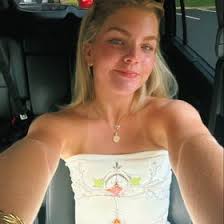 Hattie Hunter (hattiehunter04)