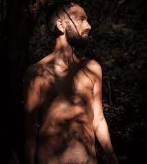 The Old Flint Cottage-Live How Nature intended! Naturist B&B, Massage &  Sauna - Naturist BnB