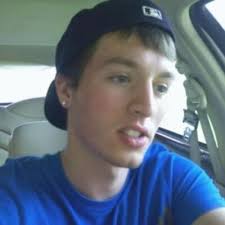 Scott Vantine (@Vanteezie)