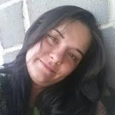 Amanda Racey's Instagram, Twitter & Facebook