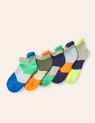Sportsocken ᐅ finde aktuelle sportsocken angebote der woche ✅ und den günstigsten preis ✅ in prospekten von geschäften aus deiner nähe ⇒ jetzt aktuelle sportsocken angebote der woche. Sportsocken Im 5er Pack Bunt Zickzackmuster Boden De