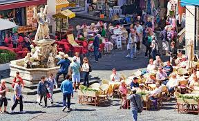 Stay at amalfi luxury house from $164/night, villa maria from $138/night, puesta de sol from $59/night and more. Best Hotels And Where To Stay On The Amalfi Coast The Tour Guy