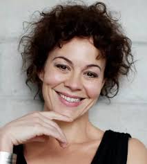 TOP Damian Lewis Moments 2022: Celebrating and Remembering Helen