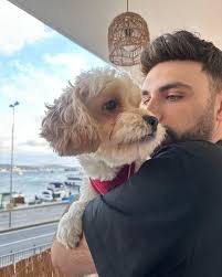 Kevin Kolbe's Instagram, Twitter & Facebook