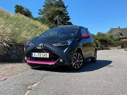 Maybe you would like to learn more about one of these? Toyota Aygo X Sky Im Test Kleinwagen Mit Cabrio Feeling Motormobiles