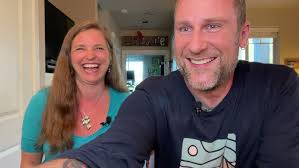 Tawna and Craig read Killer Looks