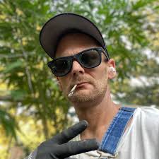 Horse boarding barn near Stover, MO requirements