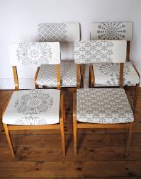 What To Do Vintage School Chairs School Chairs Decor