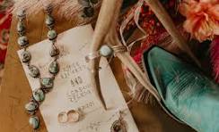 FLAT LAYS | TIPS FOR BRIDES + PHOTOGRAPHERS ...