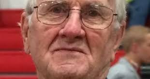 Shawn Kirsch's Instagram, Twitter & Facebook