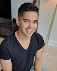 Kevin Mclain's Instagram, Twitter & Facebook