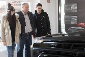 We did not find results for: Leineblitz Prominente Kundschaft Beim Autohaus Halm