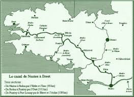 Le canal de nantes à brest en brocéliande. Le Canal De Nantes A Brest Nos Virees En Camping Car
