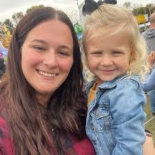 Jennifer Dancy's Instagram, Twitter & Facebook