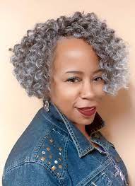 Crochet Braids By Twana Wavy Short Crochet Braids Curly Crochet Hair Styles Box Braids Hairstyles