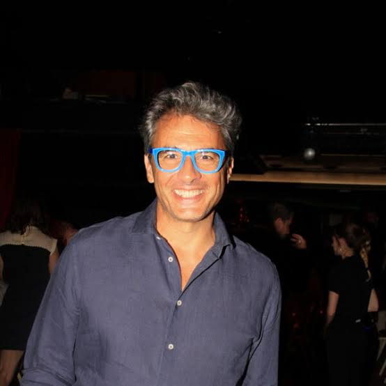 Il me manque plein de trimestres" : Julien Cohen, l'ex-acheteur d'Affaire  conclue, s'indigne du montant de sa retraite et pousse un coup de gueule -  Télé-Loisirs