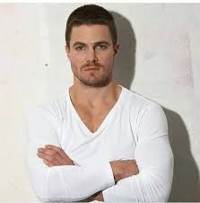 Subay Trasi Kac Numara Tarz Kadin 2021 Stephen Amell Kadin Hayvan