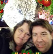 I'm looking for a dentist and Tim Hunt pops up as in my network, can anyone  share their thoughts or experiences?