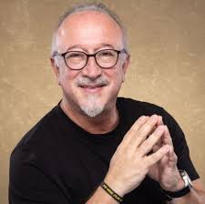 Mário Simões, renomado escritor de Atibaia, lança seu 12º livro em evento  único