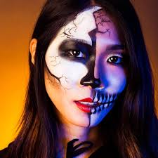 Bowitzki Face and Body Paint 2 oz Cream Makeup 60 ml Water Based Face  Painting Special Effects for Adults Children Kids Halloween Christmas Party  Stage Cosplay (Black) : Amazon.de: Toys