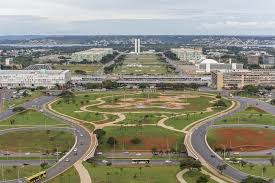 Inaugurated in 1960 in the central highlands of brazil, it is a masterpiece of modernist architecture listed as a world heritage site by unesco and attracts architecture aficionados worldwide. Brasilia Hauptstadt Mit Charme Netzwerk Brasilien