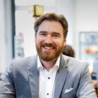 2000+ "Ladislao" profiles