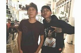 Begini potret terkini young lex bersama putrinya zaenab alexander dan eriska. Young Lex Deg Degan Bertemu Bimbim Slank
