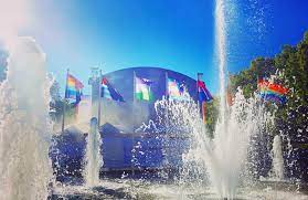 Pride house og pride park er vanligvis ganske langt fra hverandre under en normal gjennomføring. Oslo Pride Norges Storste Pridefestival Powerd By Fri Oslo Og Viken