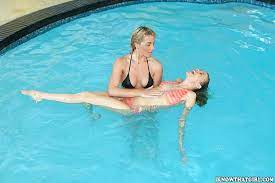 Fast streaming bella & nicole poolside fun for most videos and daily updates. I Know That Girl Nicole Bella Ok Fingering Free Sex Sex Hd Pics