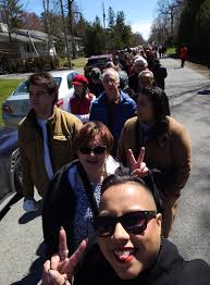 We're here at the Mark Carney rally 🔥👏🏾💪🏾 Long lines! Took us 45mins  to get in!