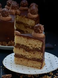 Recette Du Layer Cake Aux Rochers Pralines Feerie Cake Recette Gateau Recette Gateau Chocolat Cookies Recette