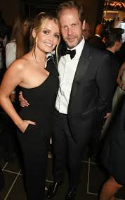 The wedding ceremony is believed to have begun at 6pm on saturday, but the party went on for hours into the night. Kitty Spencer Converting To Judaism For Fiance Michael Lewis New Idea Magazine