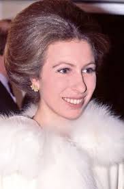 So gorgeous 👸💯