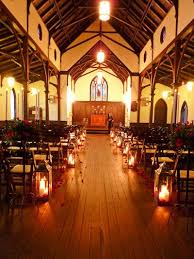Historic All Saint S Chapel In Raleigh Nc Http Ncweddingministerblog Blogspot Com 2011 03 Wedding Venues Church Wedding Church Aisle Nc Wedding Venue