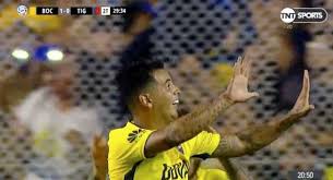 Edwin cardona was born on month day 1938, to sergio cardona and maria magdalena cardona (born velez). El Motivo Del Festejo De Cardona