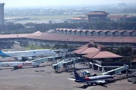 Menjadi seorang parkir pesawat menjadi jenis pekerjaan yang cukup menarik. Bandara Baru Soekarno Hatta 2 Ini Lokasi Yang Disiapkan Ap Ii