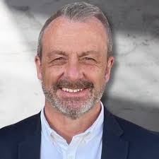 Raymond Logan (@OnlineLogan)